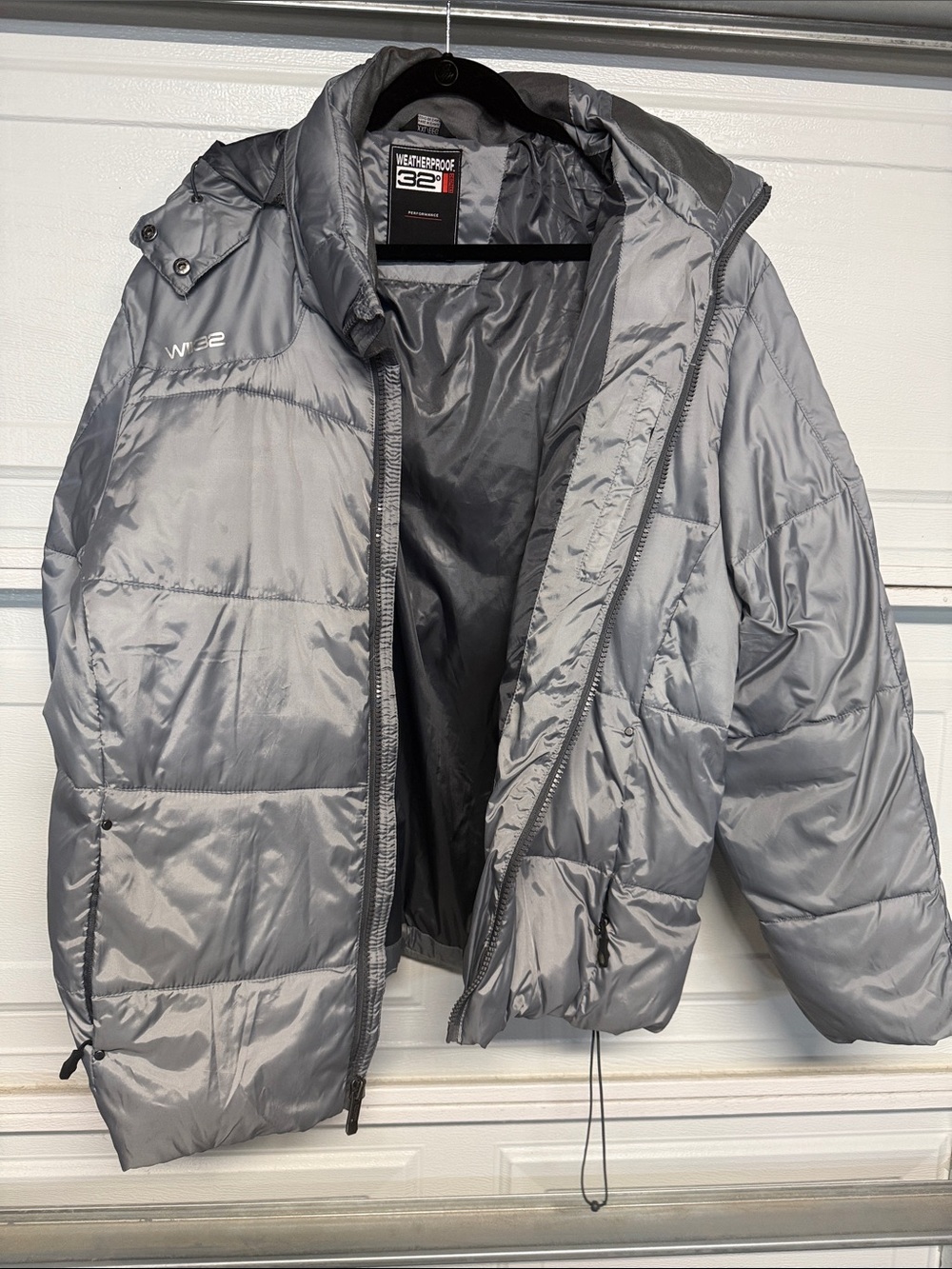 32 Degrees Men's Silver Quilted Puffer Jacket with Hood